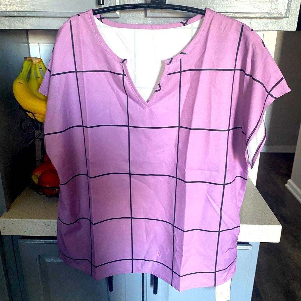 Women’s Emery Rose shirt, NWT